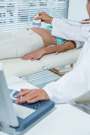 Infant Dies After Complicated Vaginal Delivery