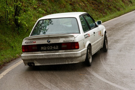 Teenager paralyzed after anti-lock braking system fails