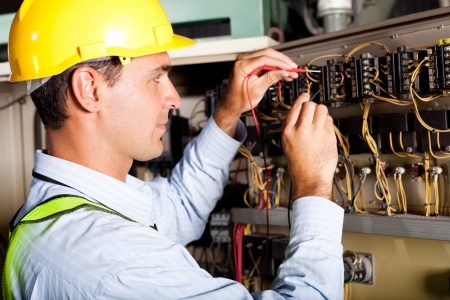 OSHA expert witness advises on electrician’s fatal fall