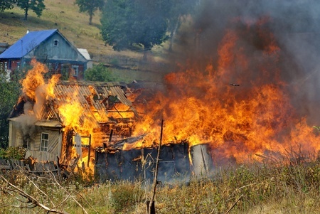 Real estate expert advises on fire victim’s insurance claim