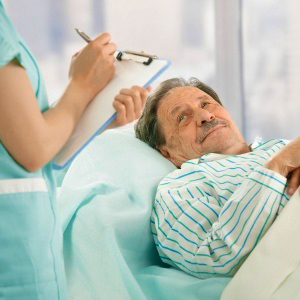 Nursing Home Defendant Loses Bid to Exclude Nurse in Fall-Related Death