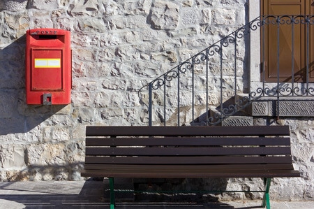 Building Codes Expert Evaluates Fall Caused by Unstable Railing