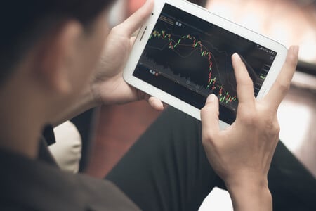 SEC Expert Opines on Illegal Poison Pill Agreement