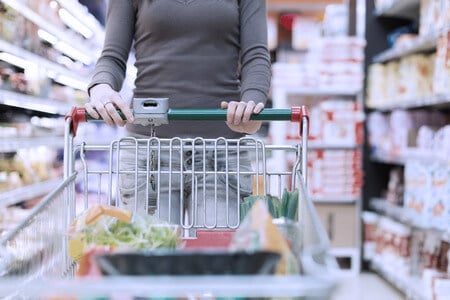 Supermarket Customer Suffers Serious Shoulder Injury in Slip and Fall Accident