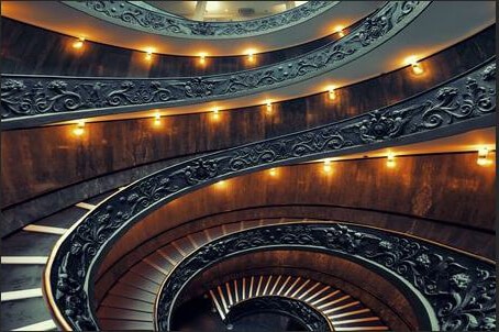 Expert Discusses ADA Non-Compliance in Theater Staircase