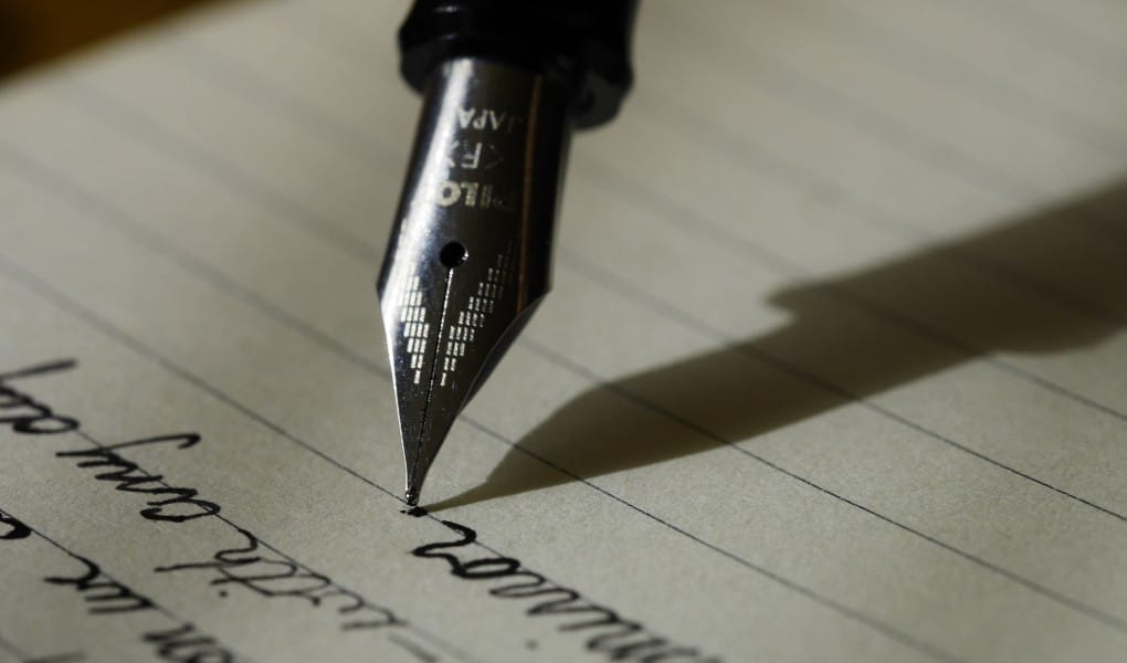 Handwriting Expert Discusses Fraudulently Signed Papers in Car Sale