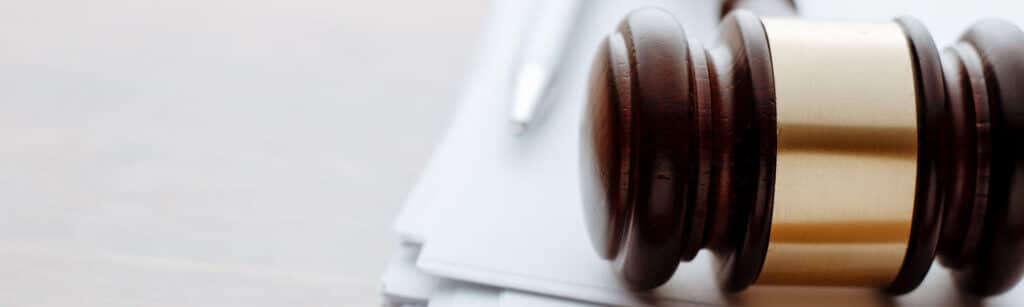 The 4 Most Common Mistakes When Working With Experts – and How to Avoid Them