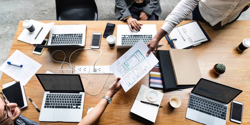 Working With Experts Off The Stand