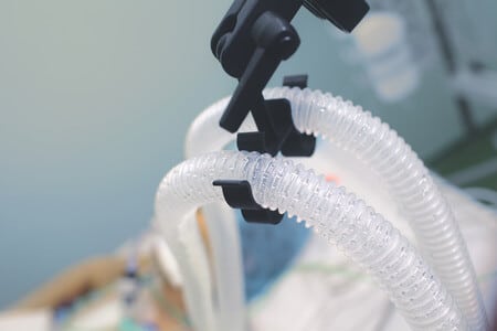 Patient Expires Following Delayed Removal Of Defective Implant