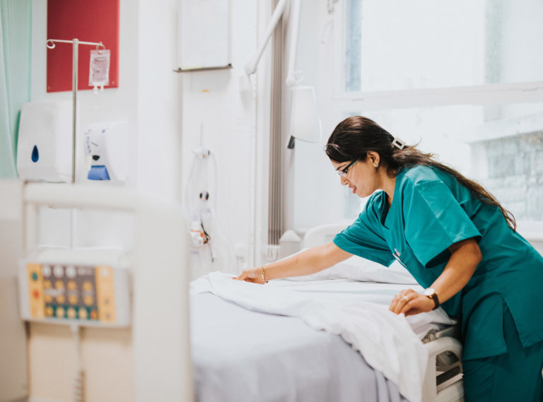 Nurse Practitioner Expert May Opine on Treatment of Psychological Symptoms, Not Causation