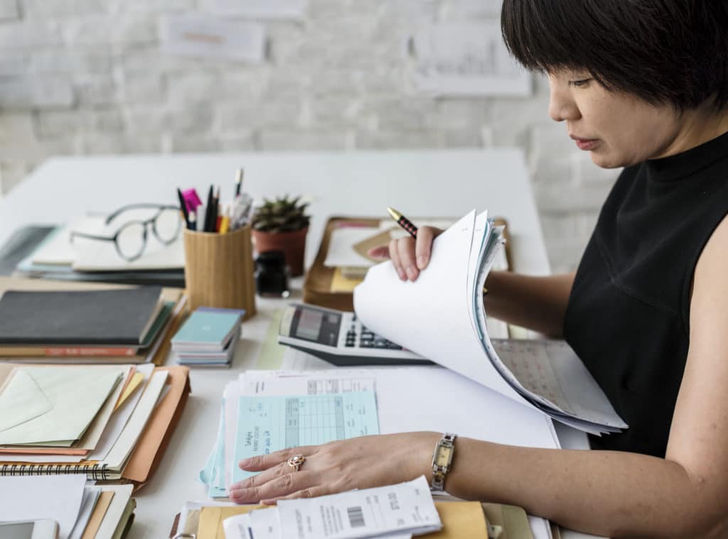 Setting Your Expert Witness Fees: 5 Factors to Consider