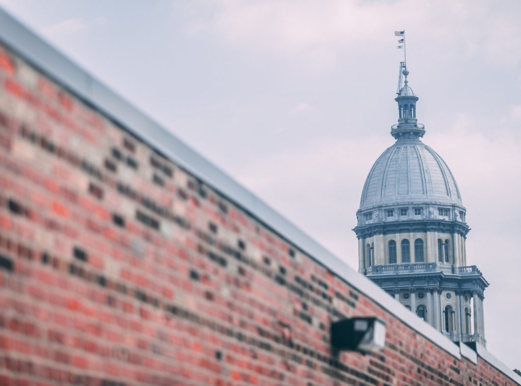 Illinois Governor Orders Civil Liability Immunity for Healthcare Workers