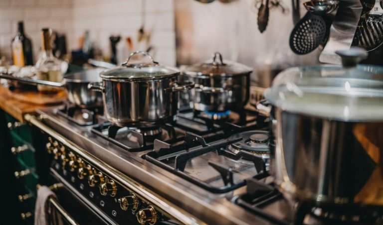 Mechanical Engineering Expert’s Views Conflict With Case Facts